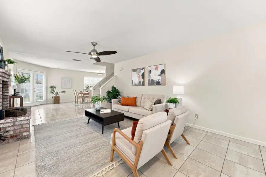 614 Barbara, Roseville, CA 95678 - #3