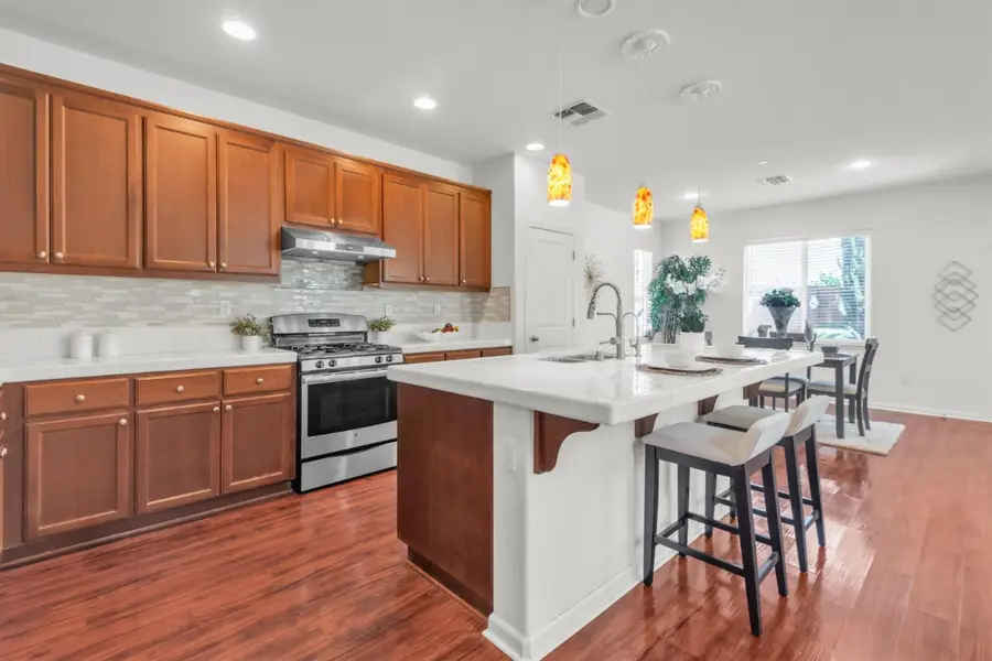 8421 Vila Gale Way, Elk Grove, CA 95757 - #3
