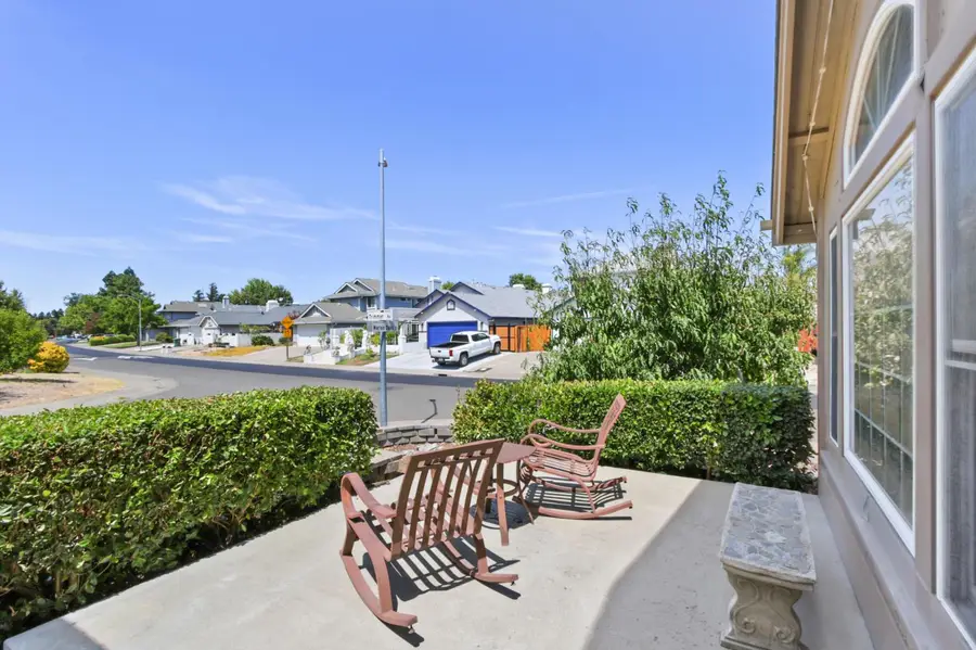 8181 Marion Oaks Court, Sacramento, CA 95828 - #3