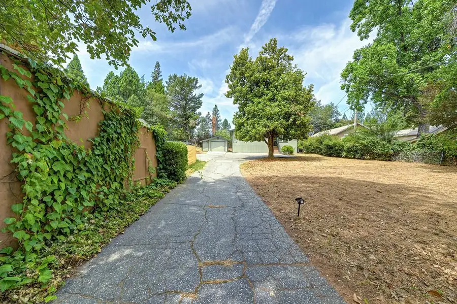 516 Whiting Street, Grass Valley, CA 95945 - #2