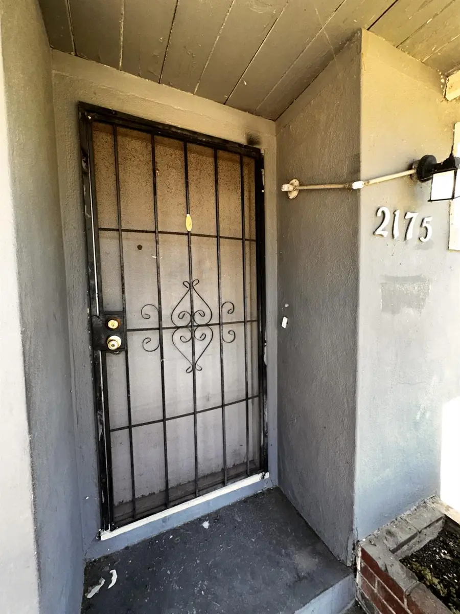 2175 De Ovan Avenue, Stockton, CA 95204 - #2