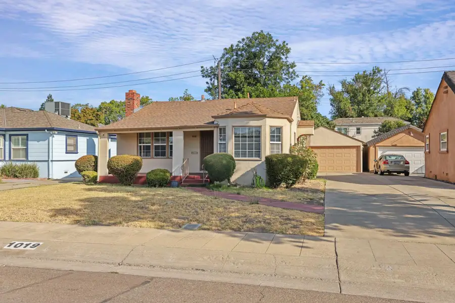 1019 S Country Club Boulevard, Stockton, CA 95204 - #3