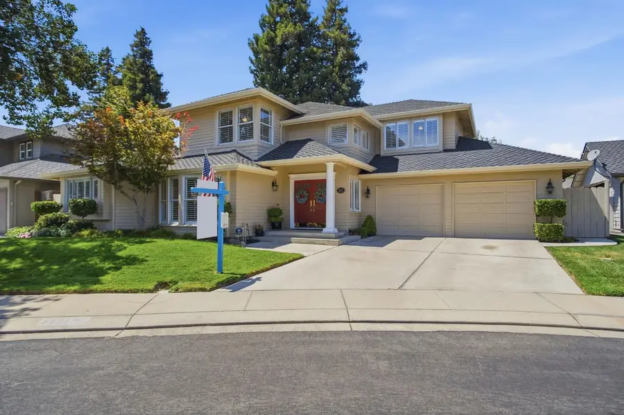 3221 Lakeshore Court, Modesto, CA 95355 - #2