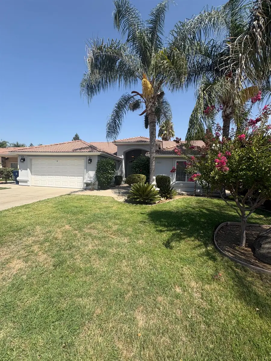3403 Todd Street, Madera, CA 93637 - #2