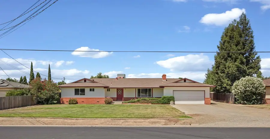 7493 E Highway 26, Stockton, CA 95215 - #2