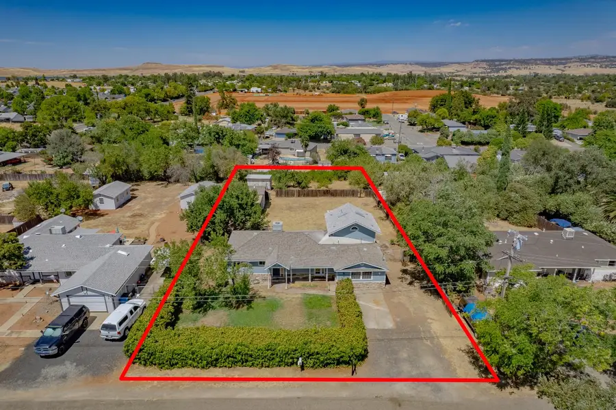 1740 Biggs Avenue, Oroville, CA 95965 - #3