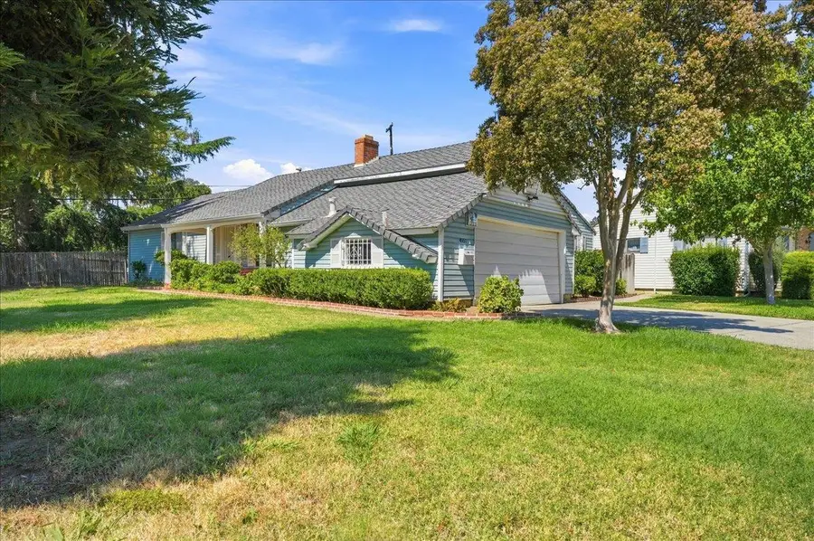 4951 Southeast Parkway, Sacramento, CA 95823 - #2
