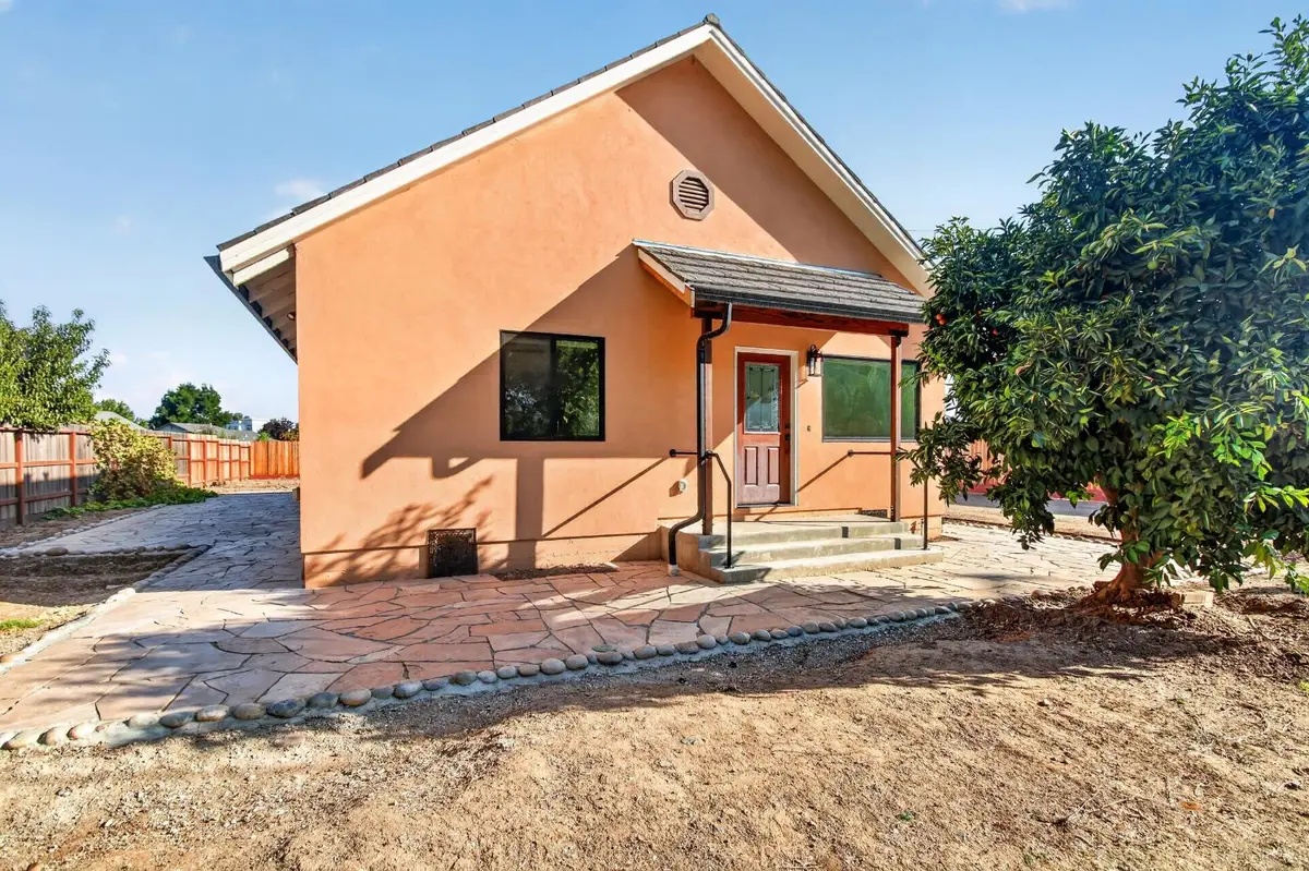 1385 W North Bear Creek Drive, Merced, CA 95348 - #1