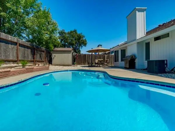 437 Silver Crest Circle, Rio Linda, CA 95673