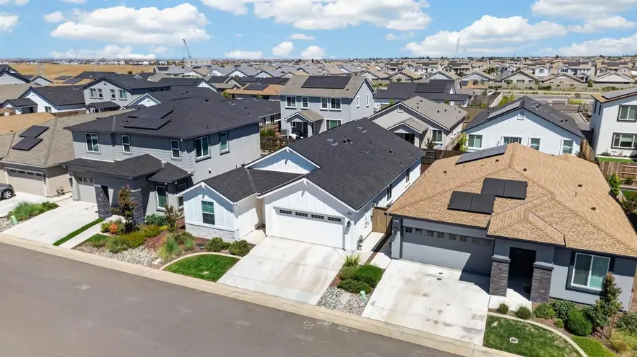 2113 Longmire Loop, Roseville, CA 95747 - #2