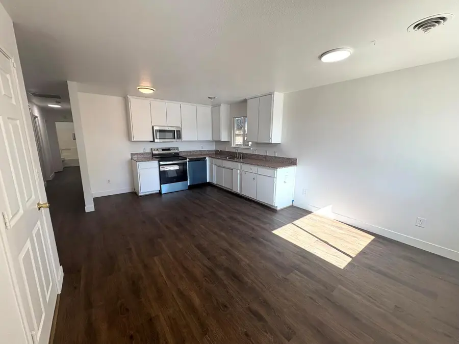 707 Kiley Avenue, Yuba City, CA 95991 - #3