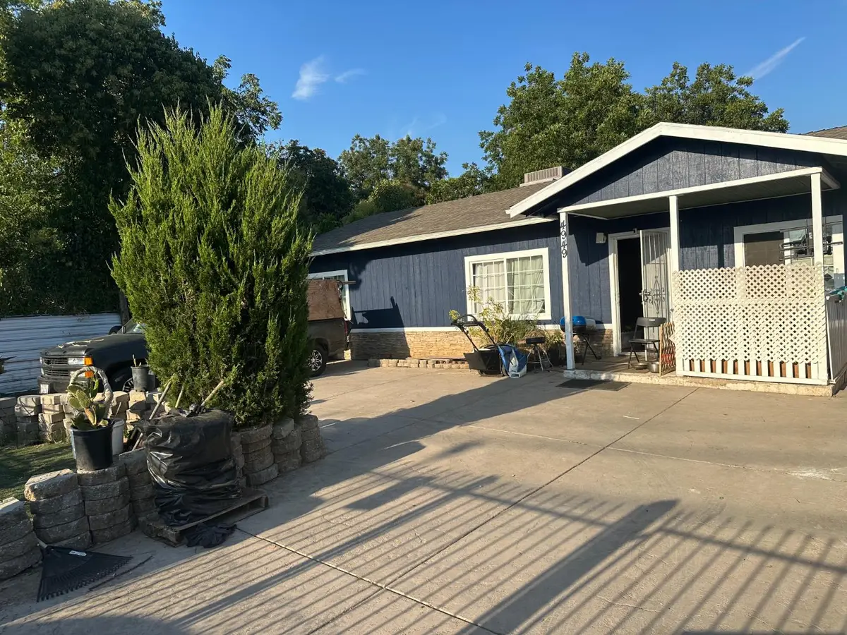4949 Del Norte Boulevard, Sacramento, CA 95820 - #1