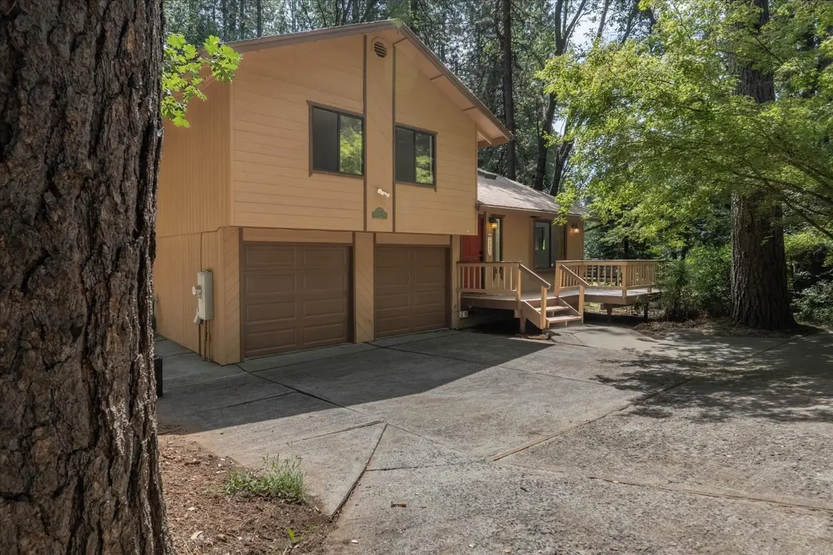 3995 Lakemont Drive, Arnold, CA 95223 - #1
