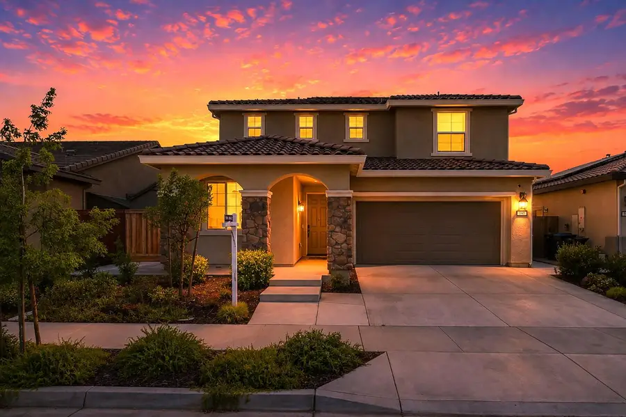 547 Estancia Street, Lathrop, CA 95330 - #2