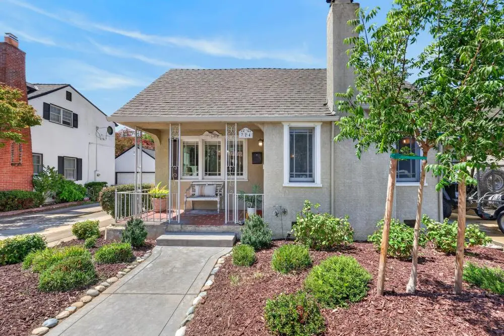 724 40th Street, Sacramento, CA 95819 - #1