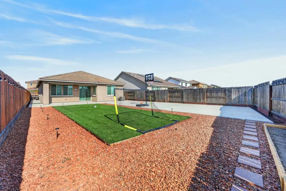 4935 Sassafras Way, Antelope, CA 95843 - #1