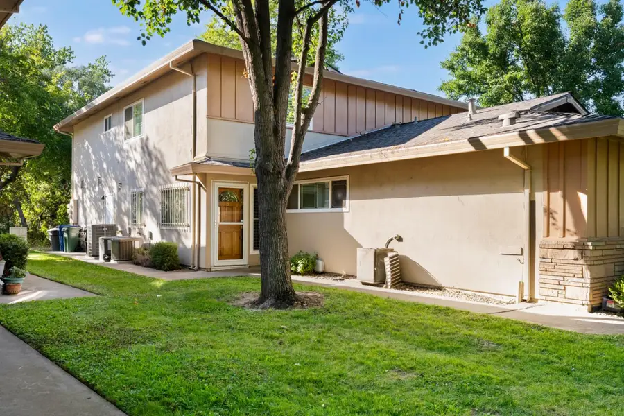 5153 Connecticut Drive #3, Sacramento, CA 95841 - #2