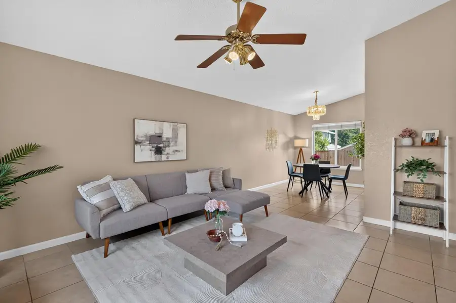 4210 Ardwell Way, Sacramento, CA 95823 - #2