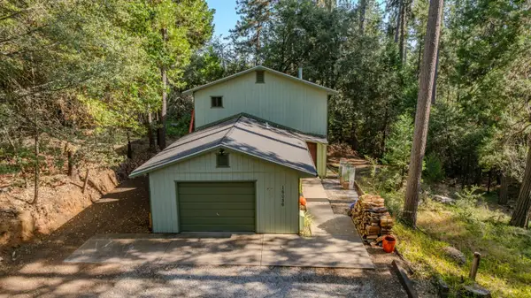 16056 N Cedar Heights Drive, Pioneer, CA 95666