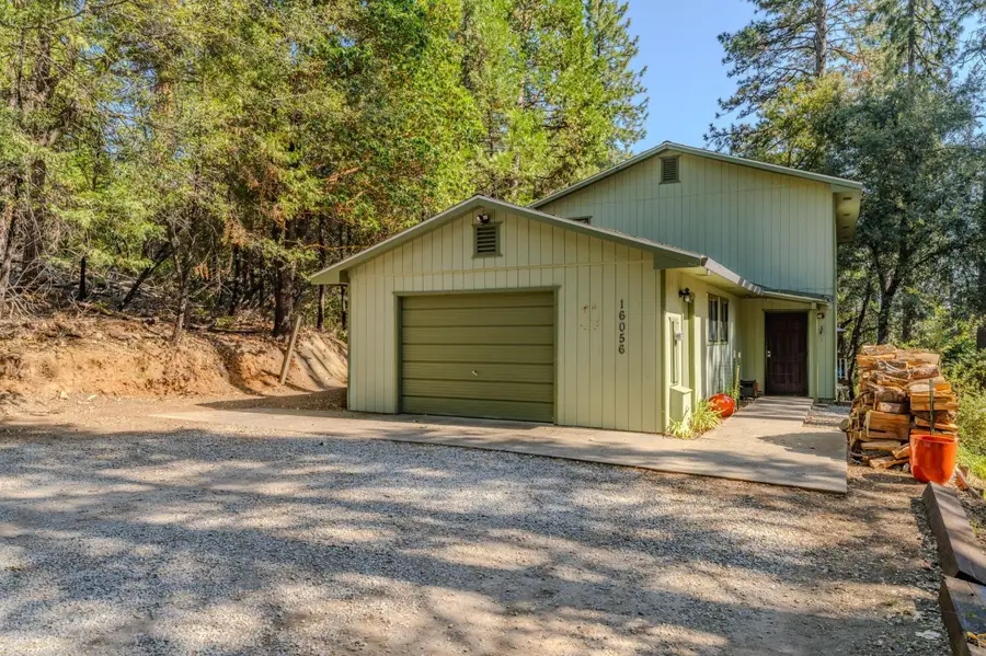 16056 N Cedar Heights Drive, Pioneer, CA 95666 - #2