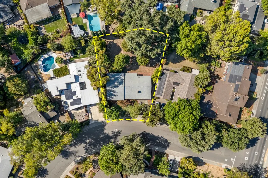 855 A Street, Davis, CA 95616 - #2