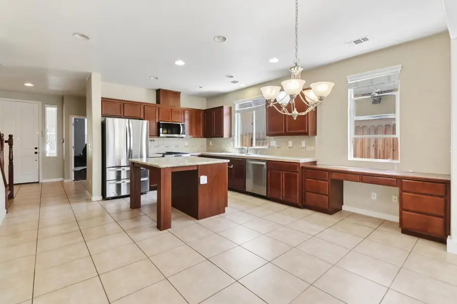 3760 Mirtoon Sea Avenue, Sacramento, CA 95834 - #3