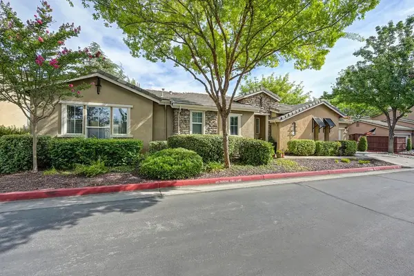 2113 Sterling Dr #22, Rocklin, CA 95765