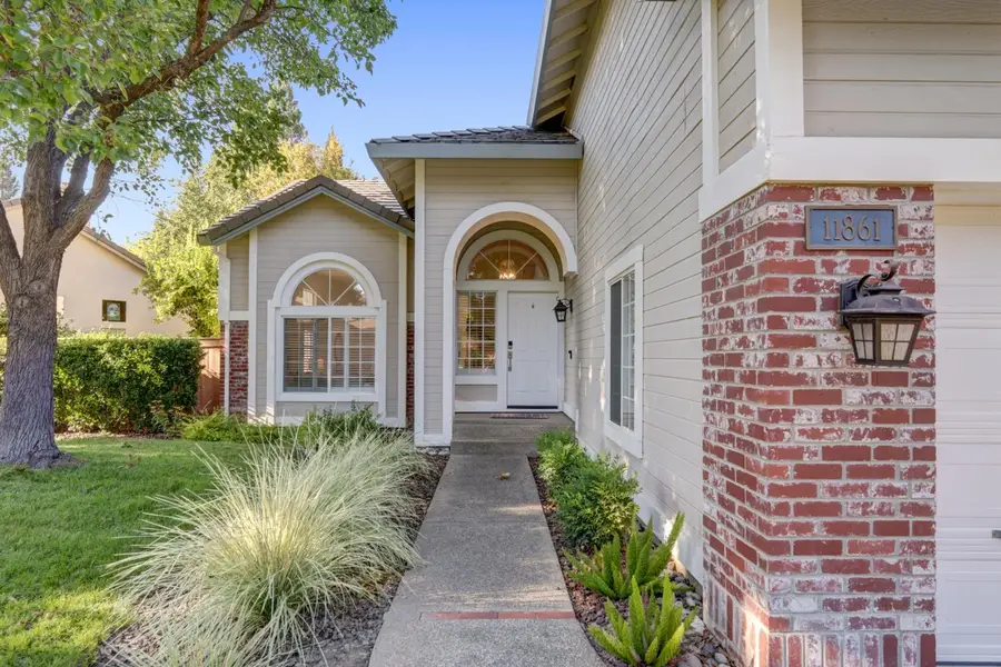11861 Point Rock Way, Rancho Cordova, CA 95670 - #2