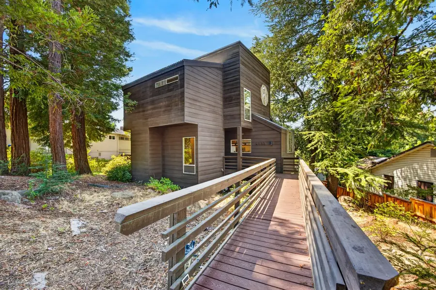4520 S Land Park Drive, Sacramento, CA 95822 - #2