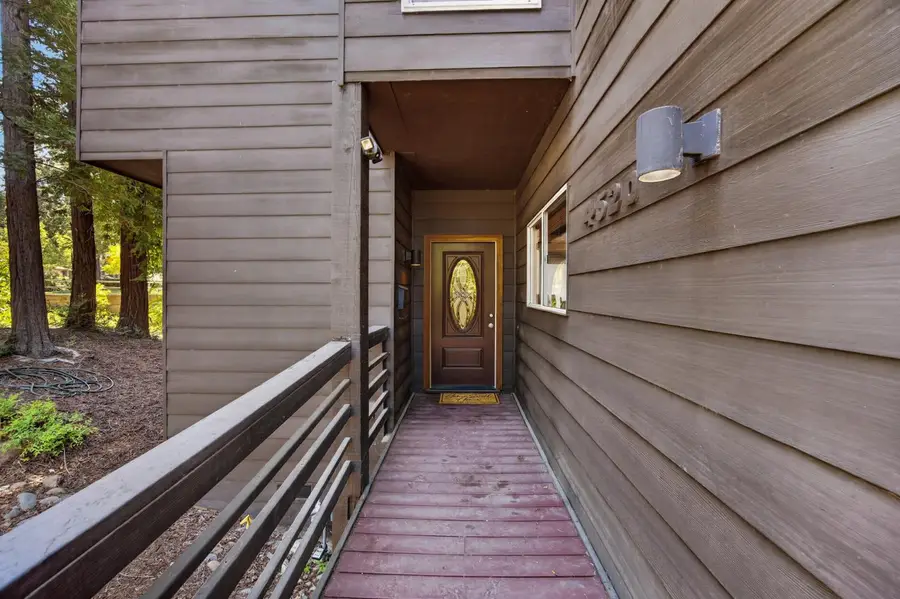 4520 S Land Park Drive, Sacramento, CA 95822 - #3