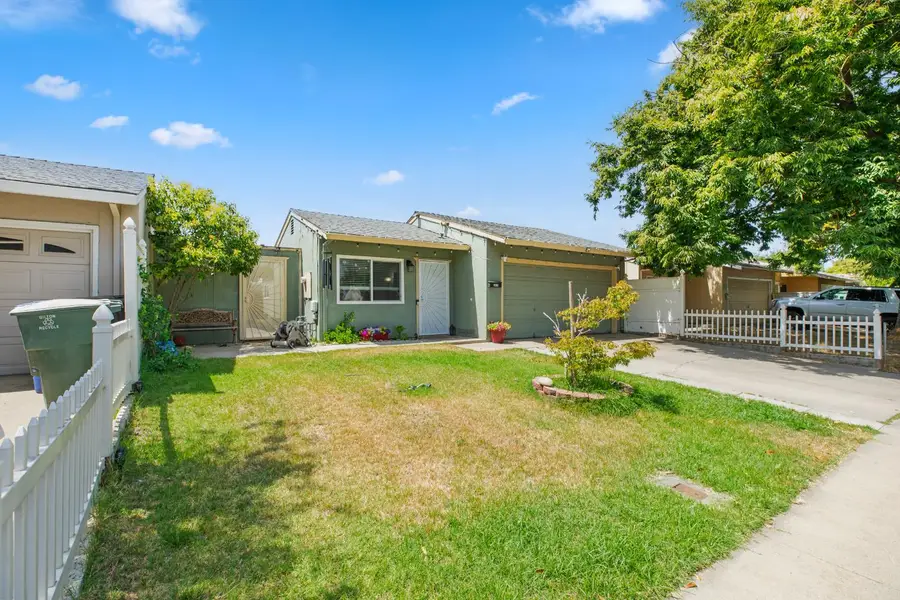 2821 Boardwalk, Modesto, CA 95350 - #2