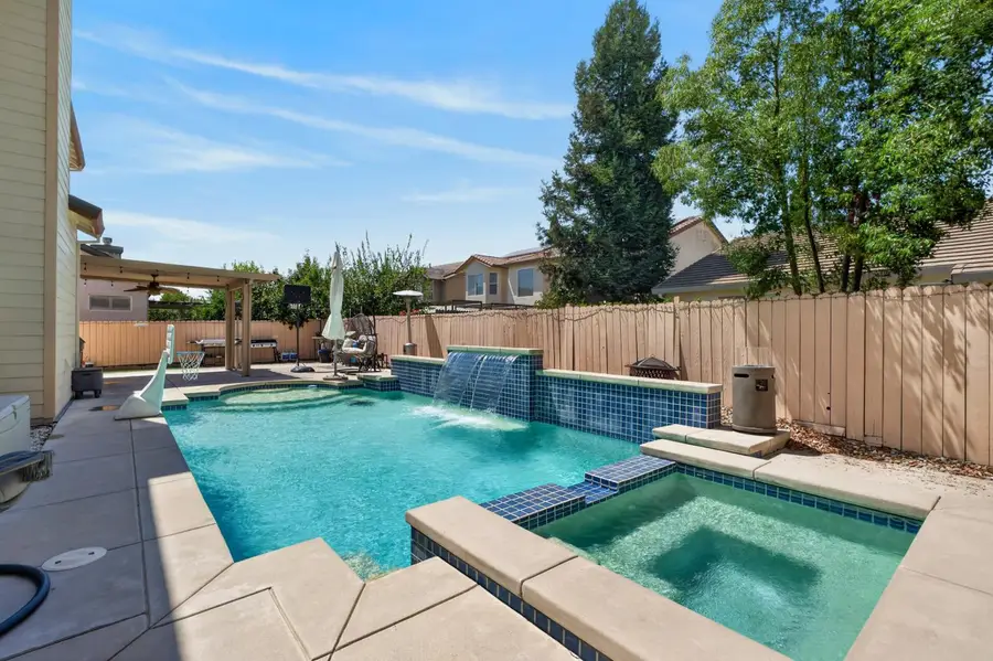 10236 Stathos Drive, Elk Grove, CA 95757 - #2