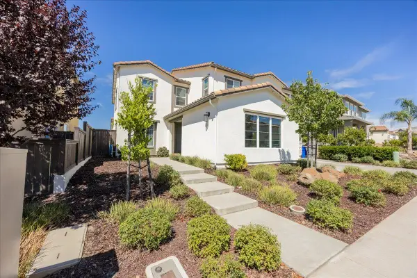 3305 Gopher Ridge Drive, Folsom, CA 95630