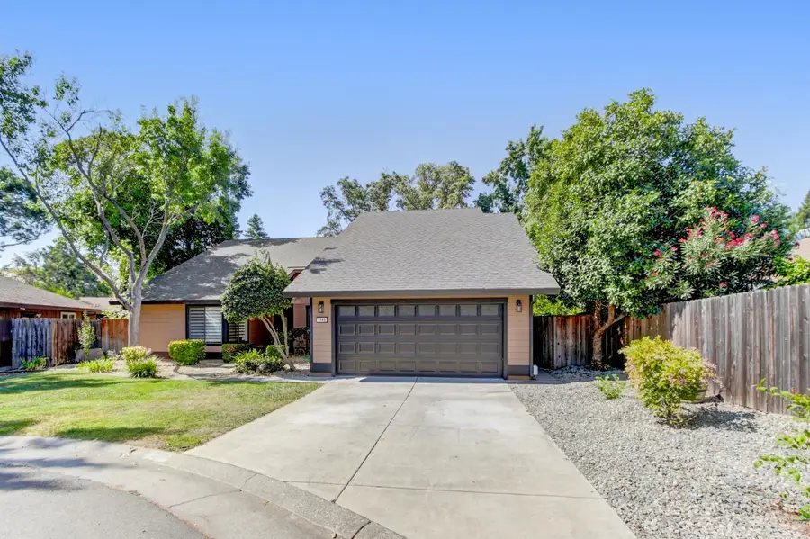 5946 Little Bear Court, Citrus Heights, CA 95621 - #2