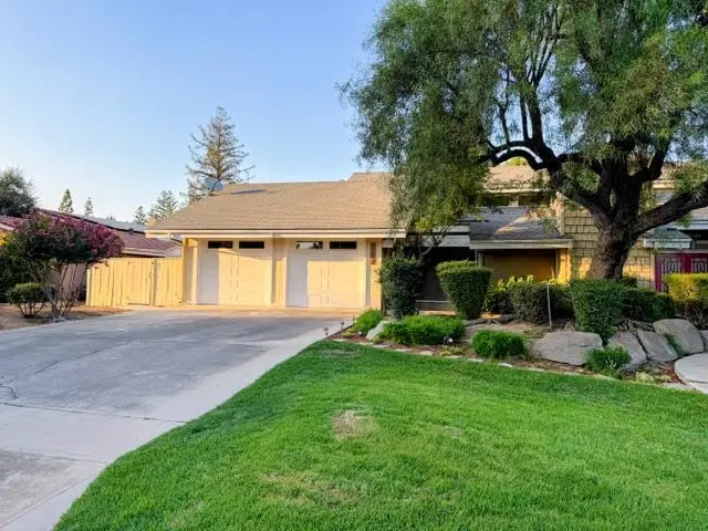 3782 W Locust Avenue, Fresno, CA 93711 - #3