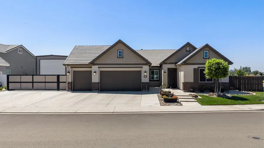 2505 Chrysler Avenue, Manteca, CA 95337 - #3