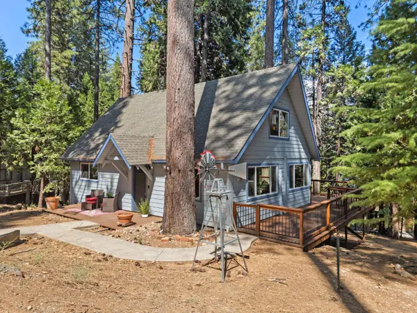 2601 Fairway Drive, Arnold, CA 95223