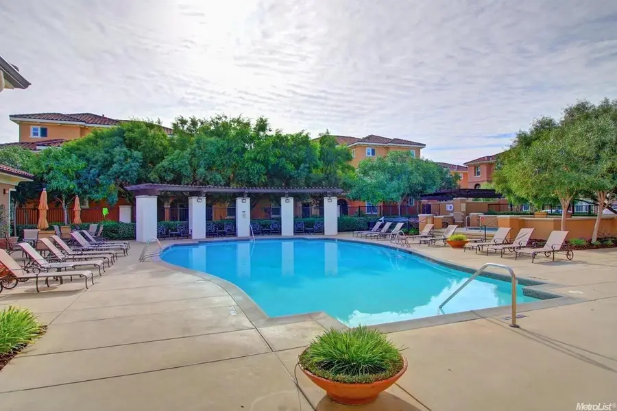 4800 Westlake Parkway #2307, Sacramento, CA 95835 - #3