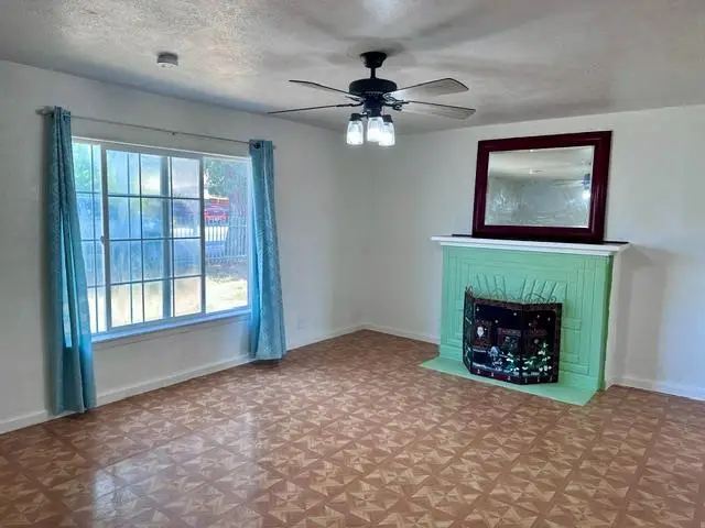 2012 Robertson Road, Modesto, CA 95351 - #2