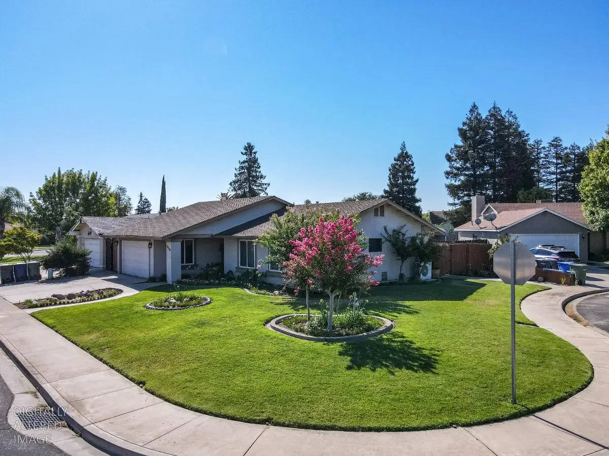 2050 Joett Drive, Turlock, CA 95380 - #1