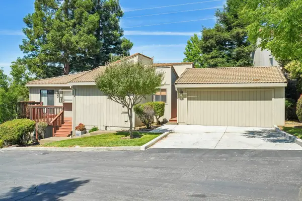 100 Crestridge, Folsom, CA 95630