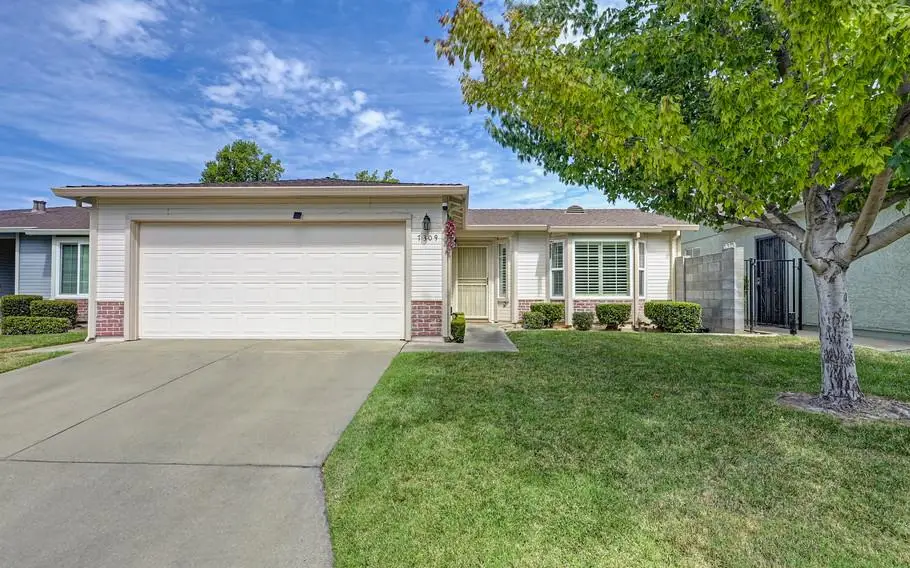 7309 Sunleaf Ln, Sacramento, CA 95828 - #1