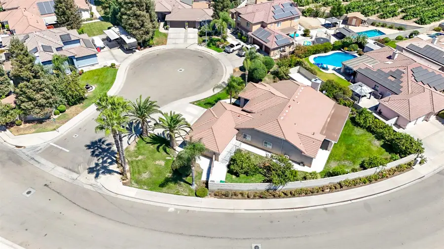 3077 Express, Madera, CA 93637 - #3
