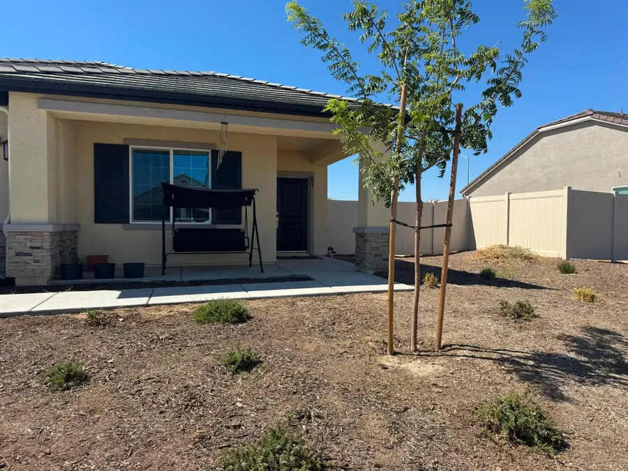 7817 Avacado Lane, Bakersfield, CA 93313 - #3