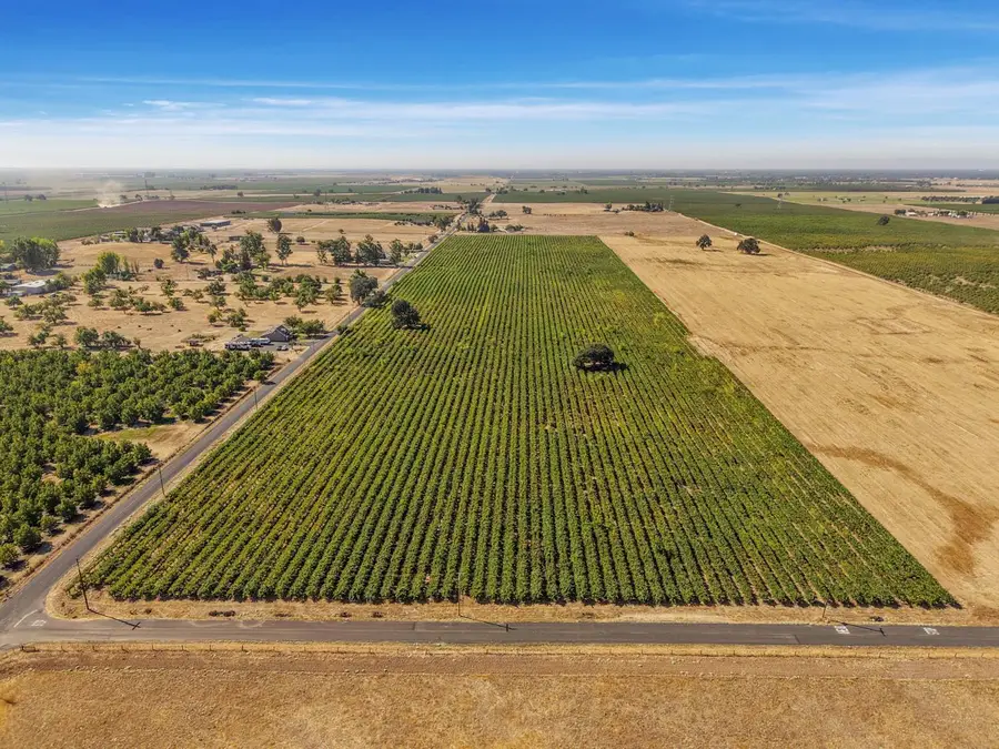 16205 Linn Road, Lodi, CA 95240 - #3