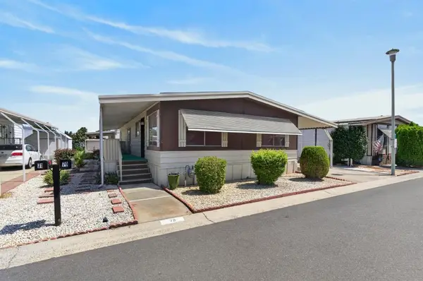 70 Calle Margarita, Elk Grove, CA 95624