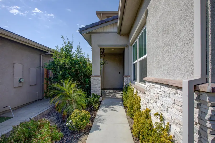 9666 Cabernet Court, Patterson, CA 95363 - #2