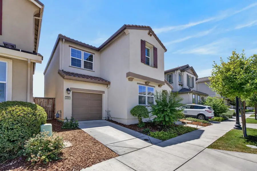 2505 Buzz Aldrin Way, Sacramento, CA 95834 - #2