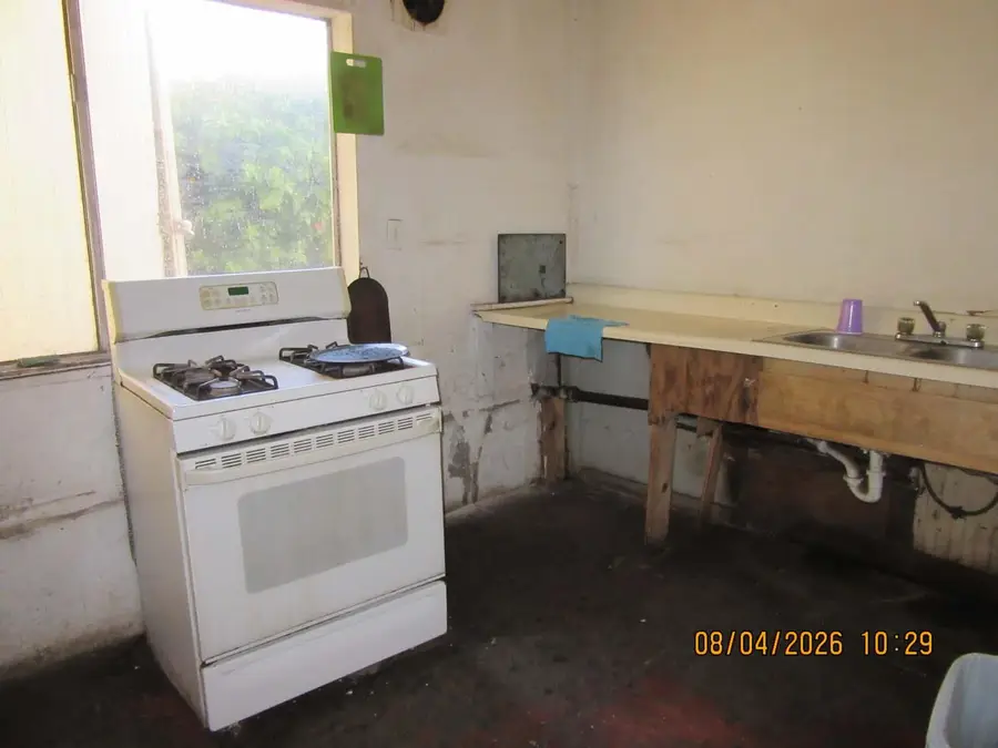 423 S Hunter Street, Stockton, CA 95203 - #2