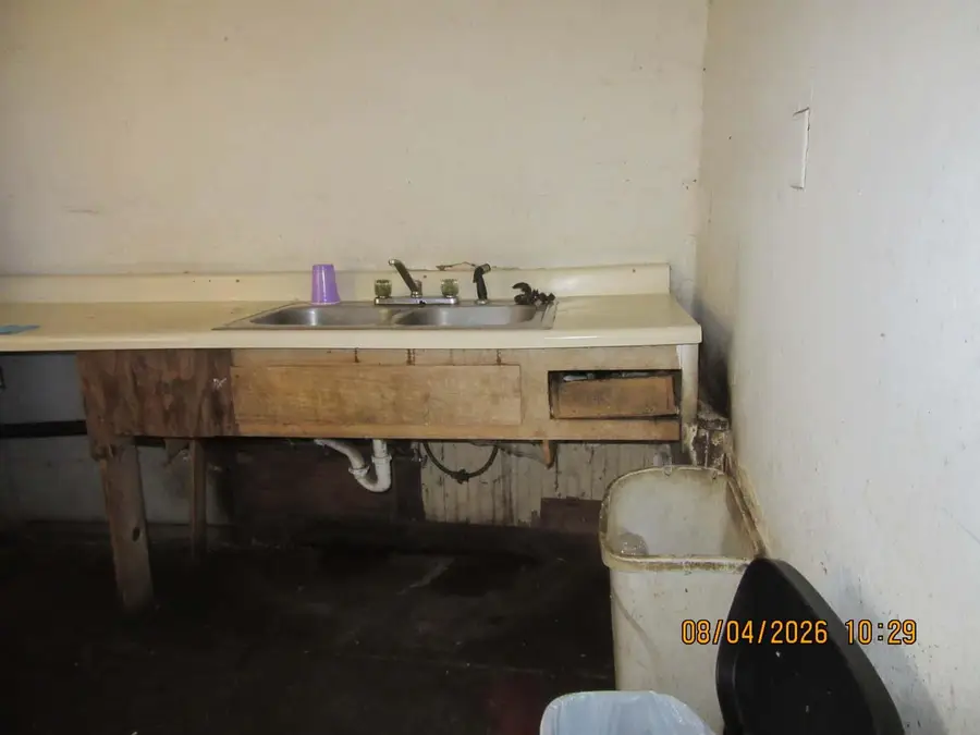 423 S Hunter Street, Stockton, CA 95203 - #3